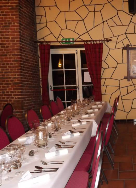 tables salle de location Le Scaubecq à Soignies